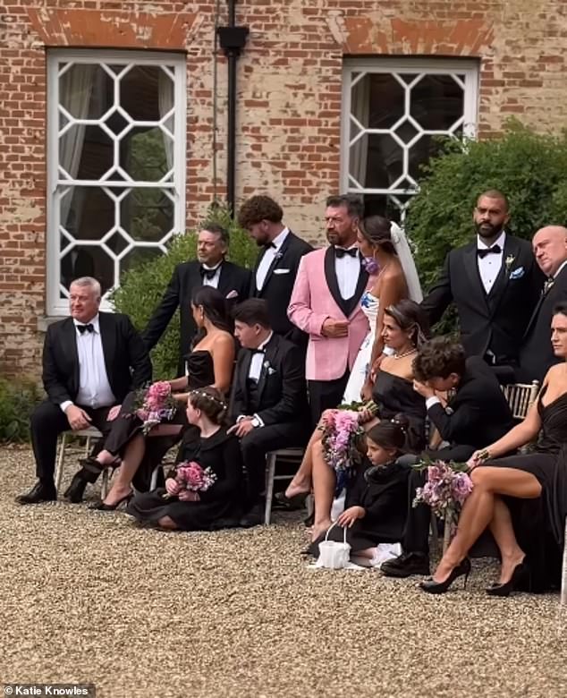 Nick and Katie were joined by their wedding party for an organised photo outside the venue