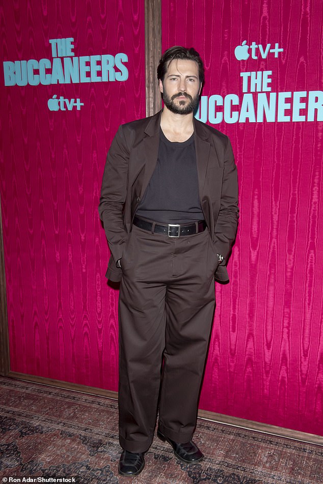 While newcomer to the show for its second season in the role of Hector Robinson, Jacob Ifan, cut a dapper figure in a chocolate brown suit