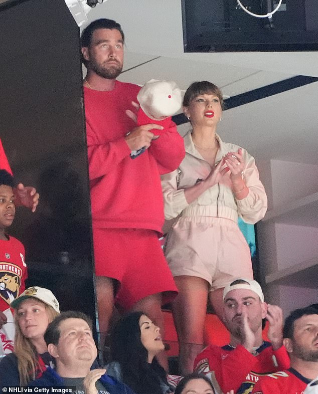Swift paired her glitzy diamond and gold jewelry with an equally pricey outfit