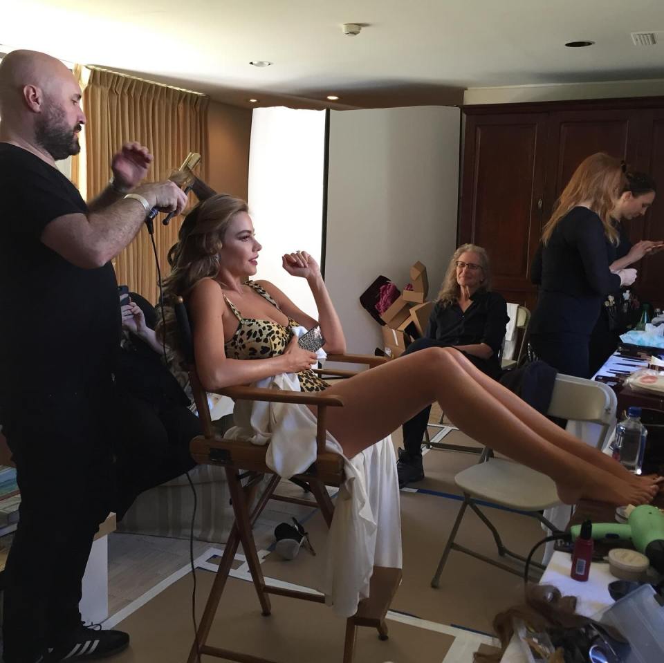 Behind-the-scenes photo of Sofia Vergara during a Vanity Fair photoshoot.
