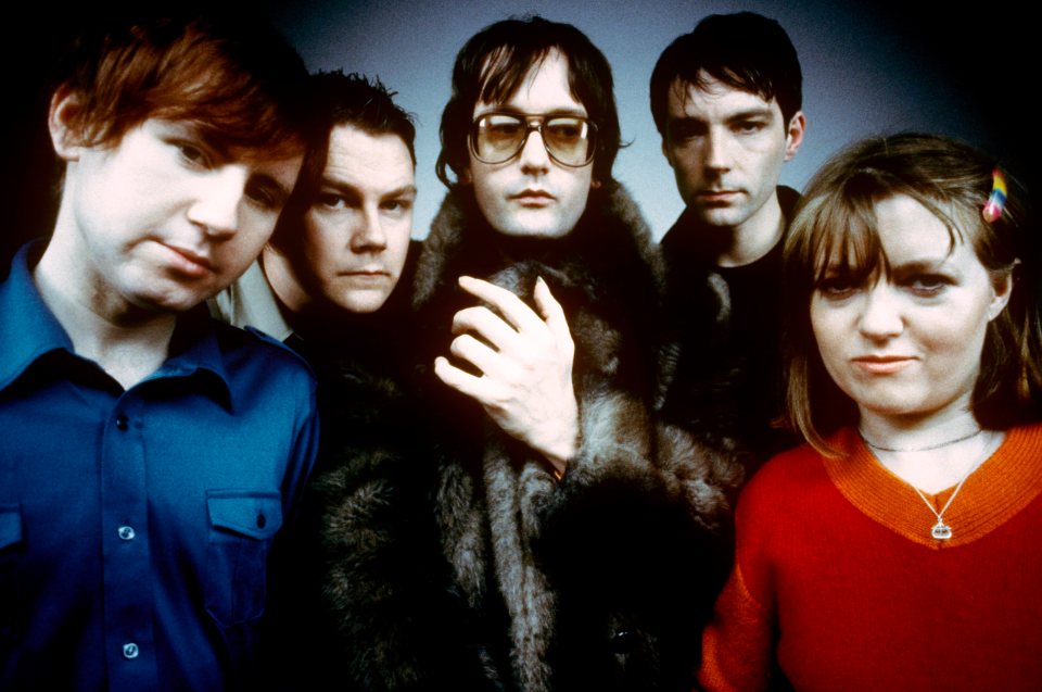 Group portrait of the band Pulp in 1998.