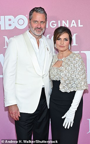For the special occasion, the actress dazzled in a glitzy gown boasting a champagne-colored beaded floral top with a matching shawl, long black skirt, and white opera gloves