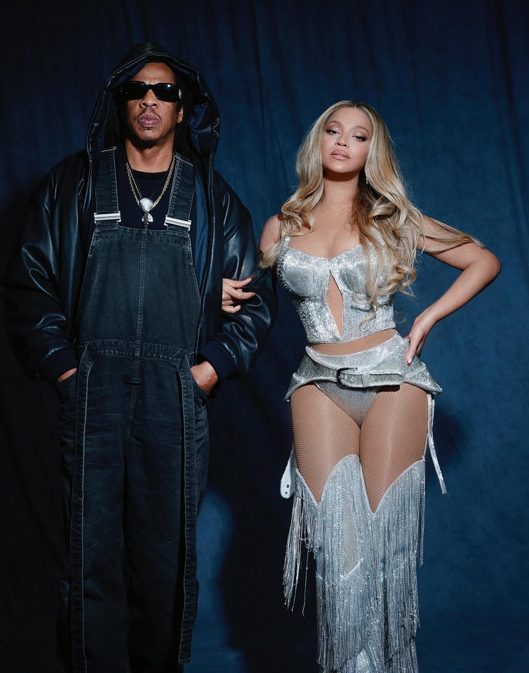 Beyoncé and Jay-Z performing together.