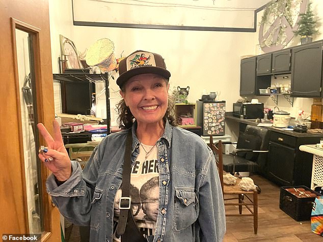 Strings' mother mother Debra Apostal died in her sleep, the musician said