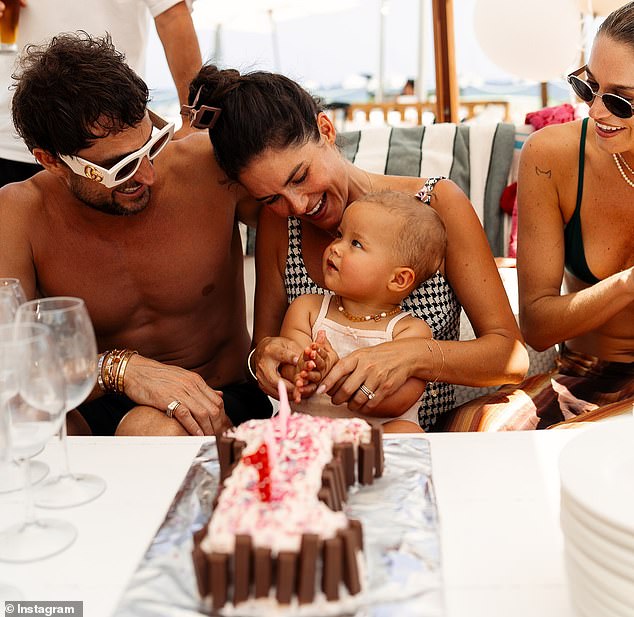 The pampered to also enjoyed a bespoke birthday cake