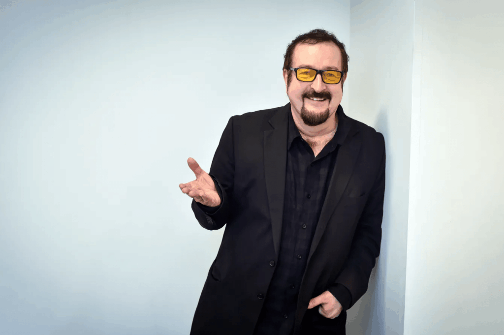 BBC Radio 2 DJ Steve Wright’s will revealed – with touching gift to charity & rest left to his kids after tragic death – The Sun