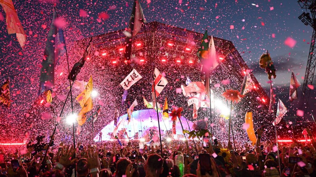HUGE US popstar ‘gives away’ that they’re secret act ‘Patchwork’ at Glastonbury with Instagram post