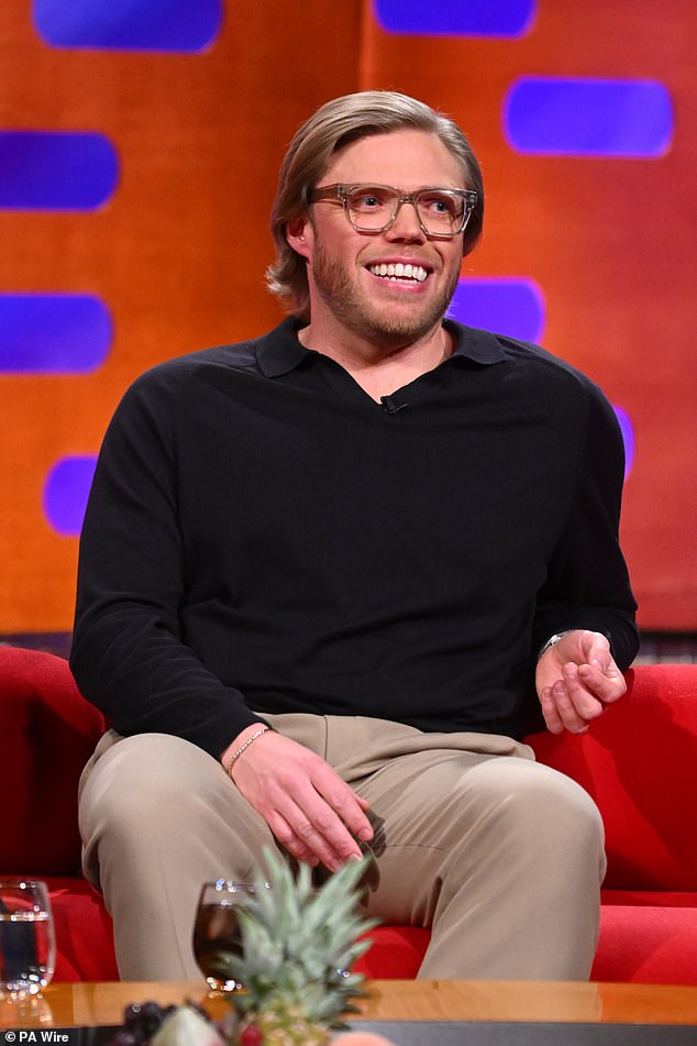 The popular comedian, 39, took to his Instagram Stories to break the news and issue a heartfelt apology, as he admitted he was too unwell to perform (seen in February)
