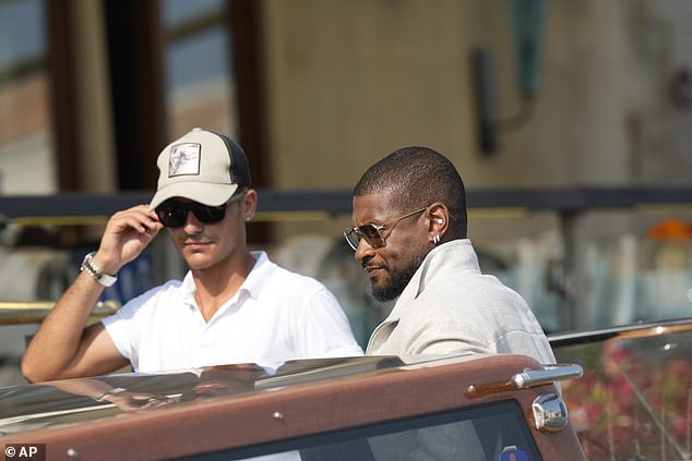 The singer arrives at the Gritti hotel in the Italian city ahead of festivities earlier today
