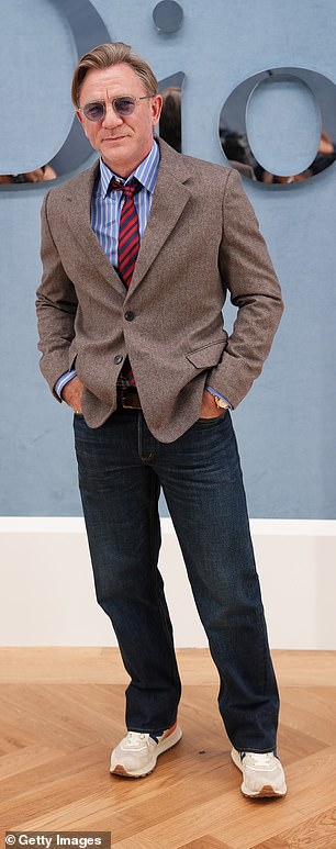 Daniel Craig rocked a smart-casual look