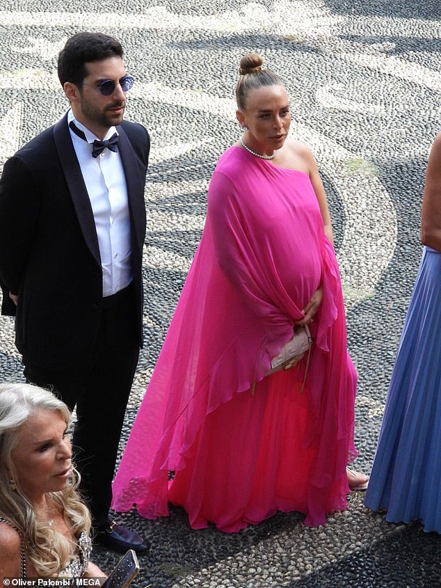 Following the end of her relationship with Jeremy, Chloe began dating businessman Manuele, and following the news that they were expecting a daughter, they quietly tied the knot in 2022