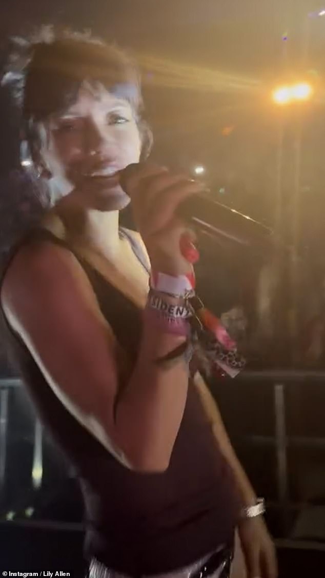 The Not Fair Singer could be seen as she gave the packed crowd an impromptu performance as she beamed in footage she shared on social media