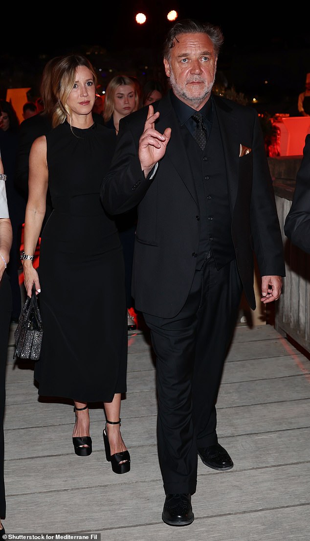 Crowe was joined at the glamorous gathering by fiancee Britney Theriot, who is about 30 years his junior