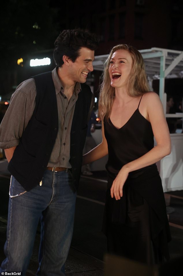 The duo looked like spitting images of JFK Jr and Carolyn during their Wednesday night filming