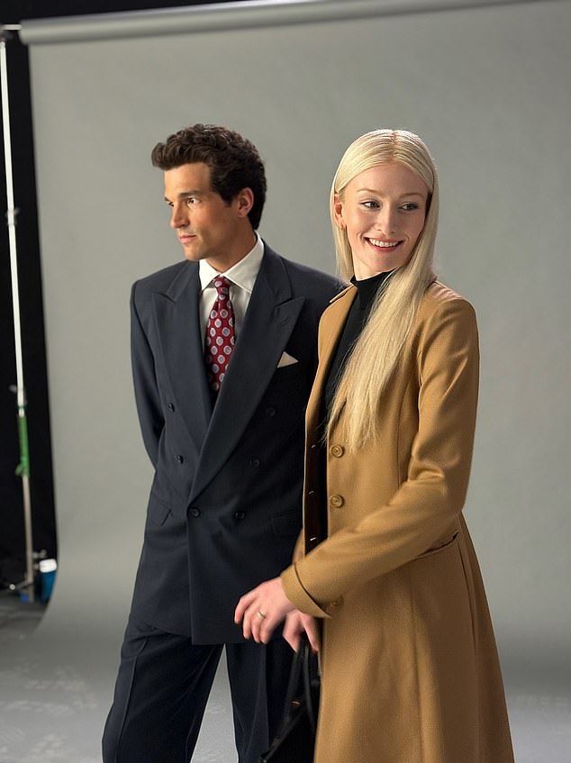 Murphy's Carolyn, played by little-known actress Sarah Pidgeon (above), is coming up short, sartorially and otherwise.