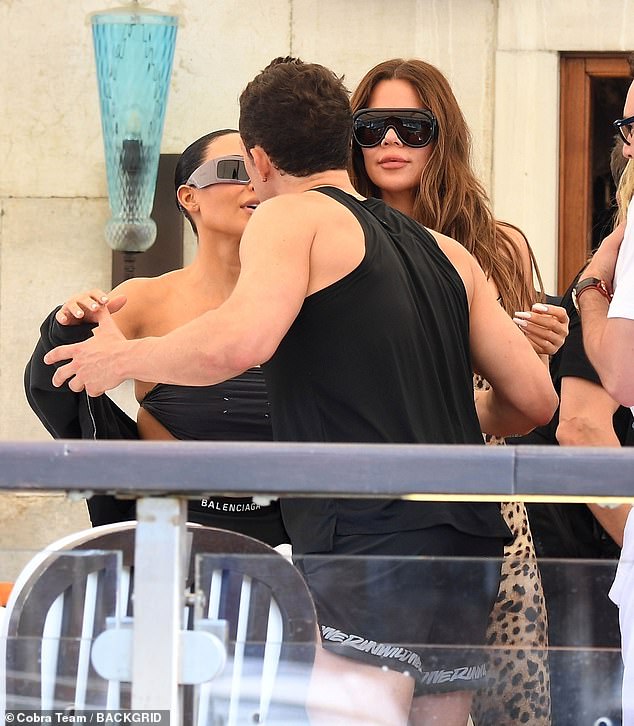 Orlando Bloom enjoyed a friendly reunion with Kim Kardashian as they mingled in Venice ahead of of Jeff Bezos and Lauren Sanchez's $20 million wedding