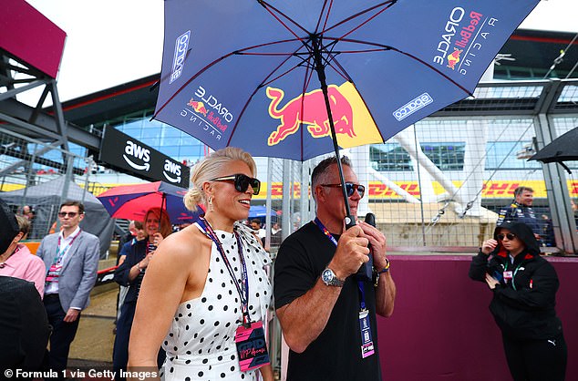 Hannah Waddingham was seen walking the grid before all hell broke loose on the circuit