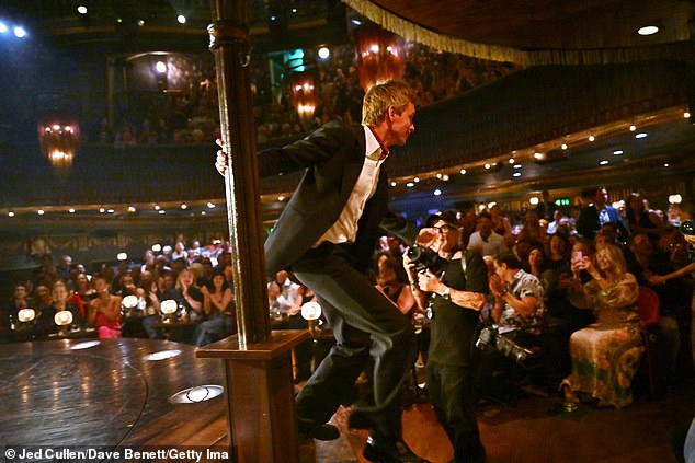 Many of Cabaret's former stars were invited to take the stage for a stellar performance during the interval