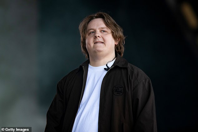 The Scotsman cancelled all shows in Australia due to persistent struggles he was experiencing with his Tourette's symptoms.