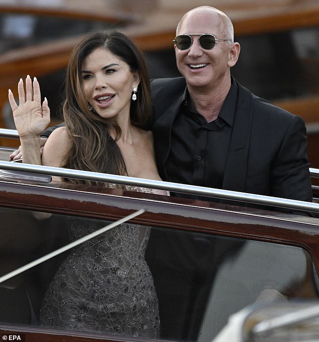 'Did you sign an NDA?' Erin questioned, which prompted Sara to reply, 'Absolutely not. There were no... no one signed NDAs. No NDAs'; the couple seen in Venice on June 28