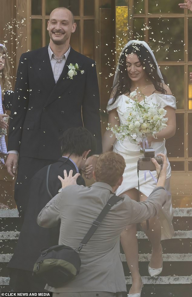 It's been claimed the couple have spared no expense on the upcoming Sicilian celebration and have reportedly spent close to six figures