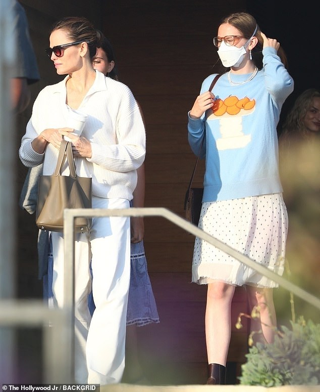 The actress was joined by her daughter Violet, 19, who kept in casual in a blue sweater with a black and white polka dot skirt. Garner shares her children with ex-husband Ben Affleck