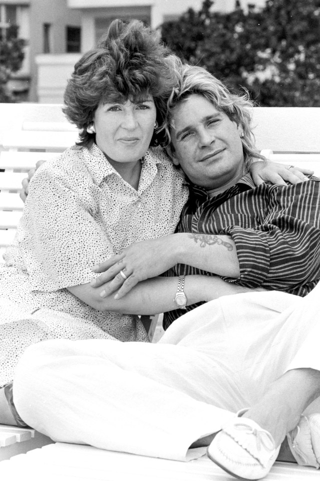 Black and white photo of Ozzy and Sharon Osbourne in Brazil.