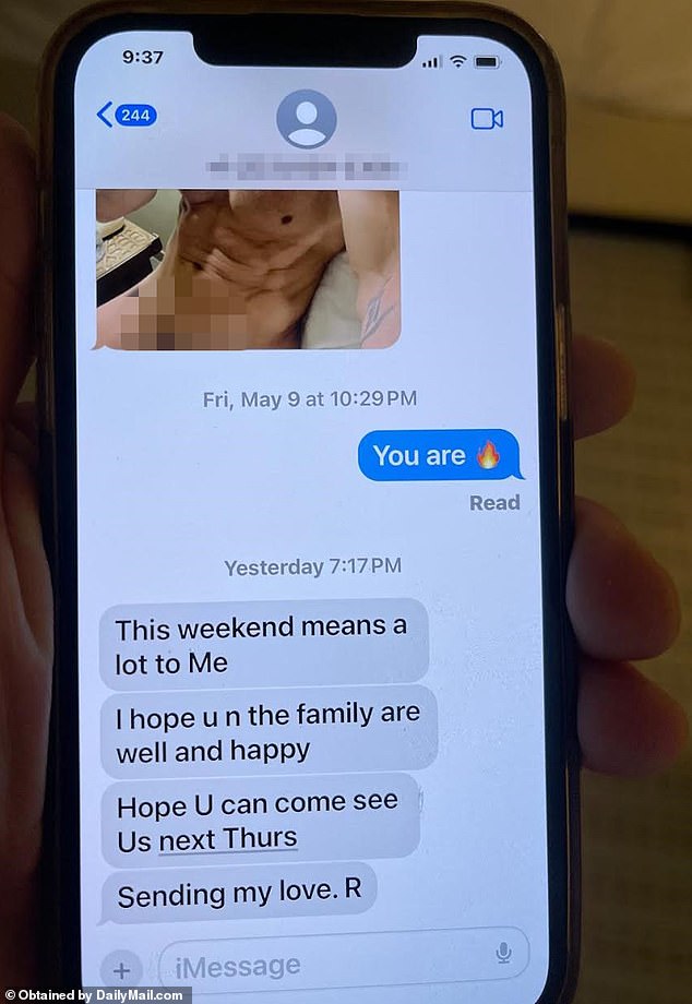 Reyes sent an X-rated selfie and expressed desire to see Richards in a text conversation as recent as May, according to Phypers