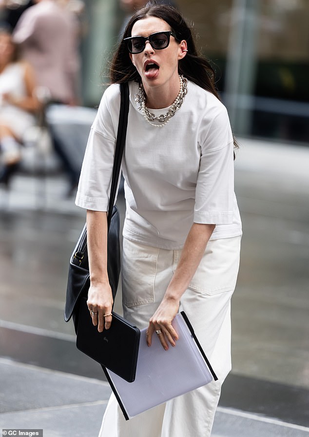 Now they are reunited at last, and the dynamic between their characters appears unchanged, with Andy dashing around in panic as Miranda drips with hauteur