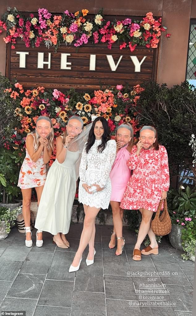 Hanni posed for snaps with her pals for snaps at The Ivy, with her hens all wearing Jack masks