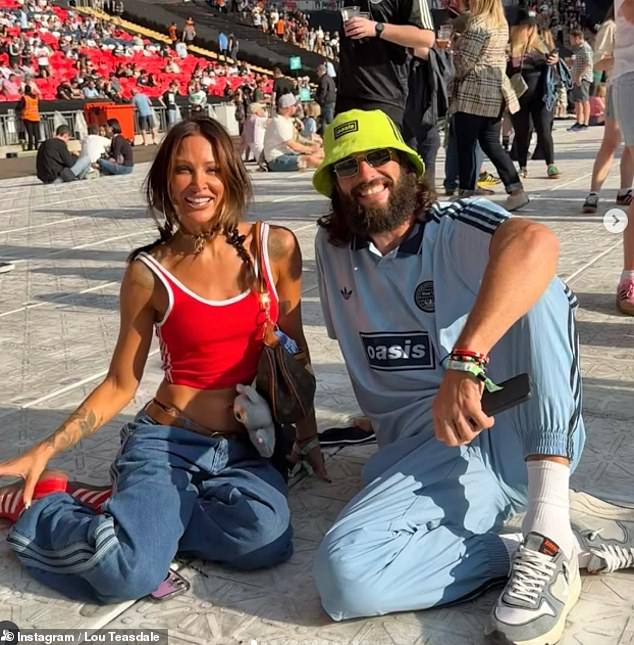 Following his recent signing to Dagenham and Redbridge, Andy Carroll and girlfriend Lou Teasdale enjoyed a date night at the Oasis show