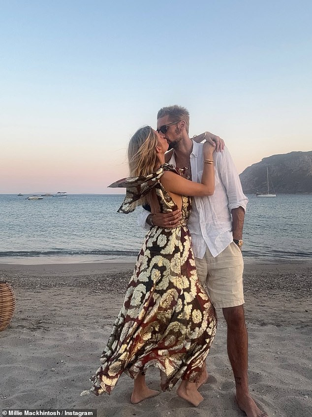 The doting mum-of-two, who is married to Hugo Taylor, enjoyed a quiet meal with her loved ones on the beach