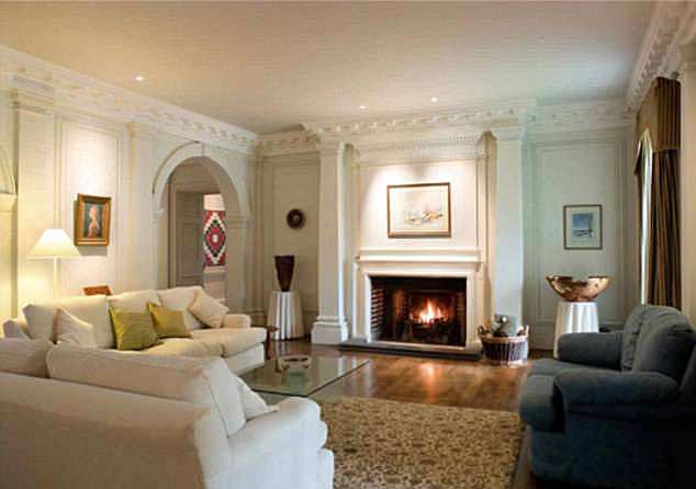 The spacious rooms are perfect for entertaining for the sociable host