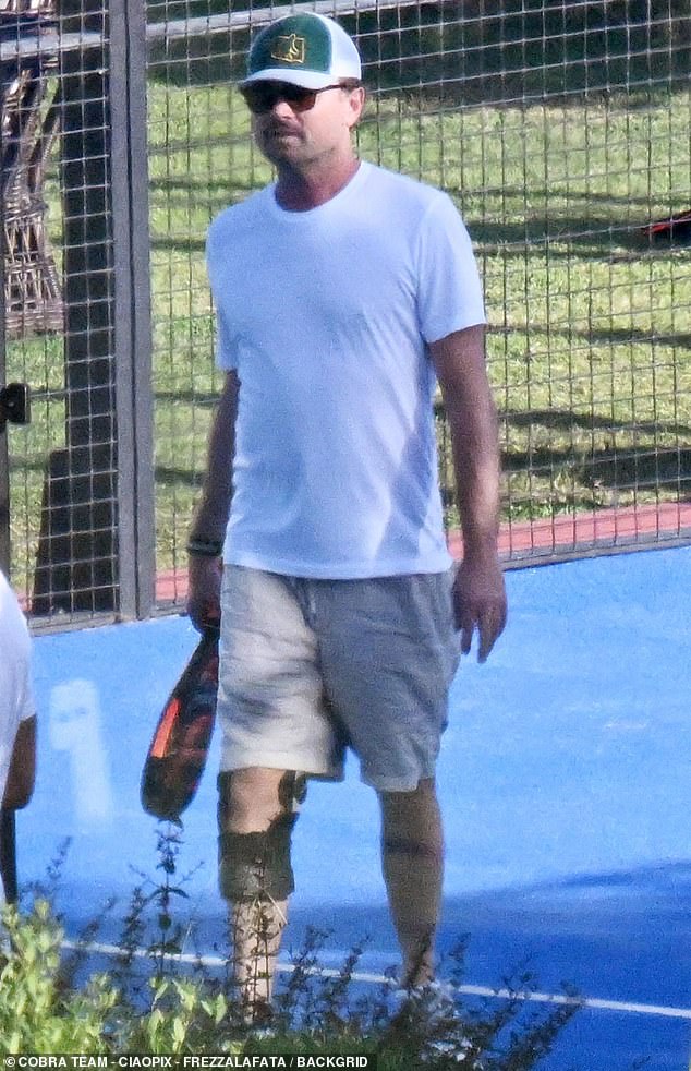 The star — who was romantically linked to Vittoria in 2023 — completed his outfit by rocking a pair of black shades