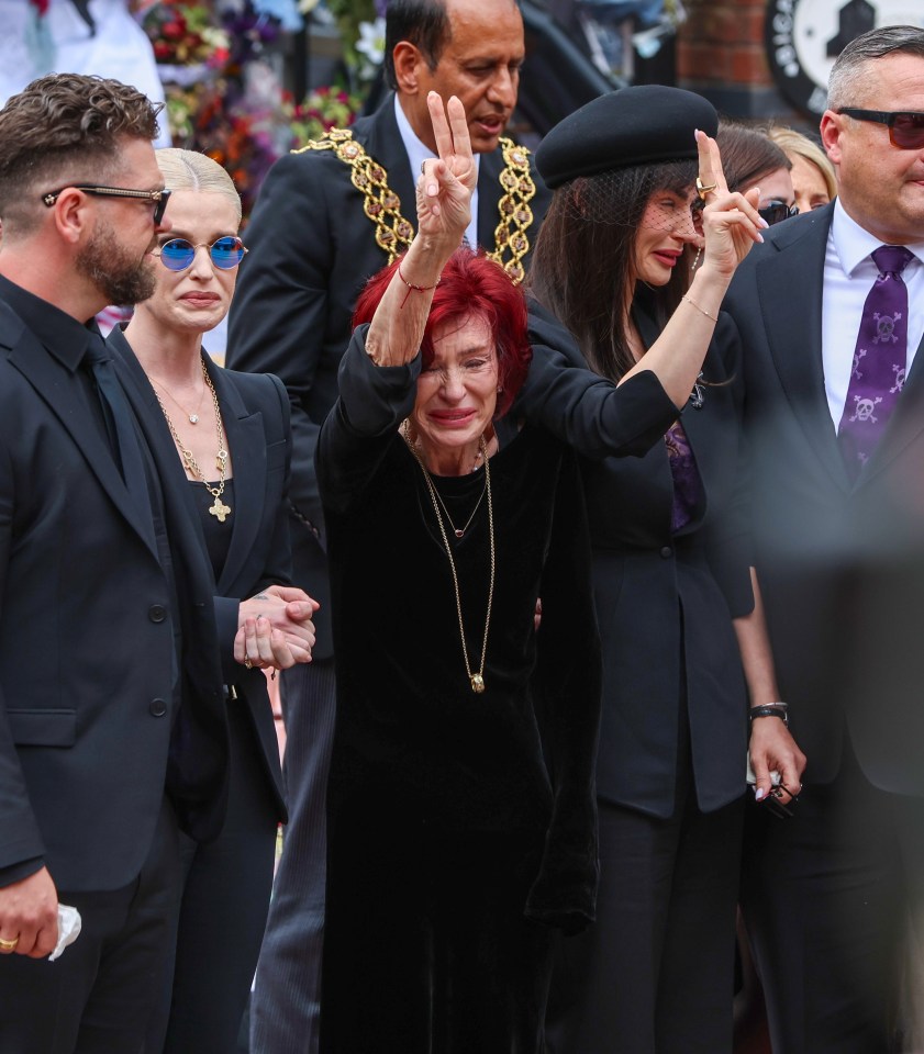 Sharon Osbourne and her children grieving at Ozzy Osbourne's funeral procession.