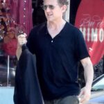One of the most beloved stars of the ¿80s left fans stunned by how youthful he looked while celebrating his 60th birthday on Thursday